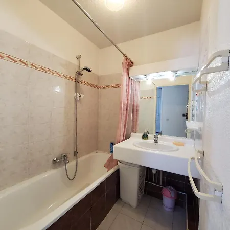 Port Rives Latines 30 M2 4 Pe Appartamento *